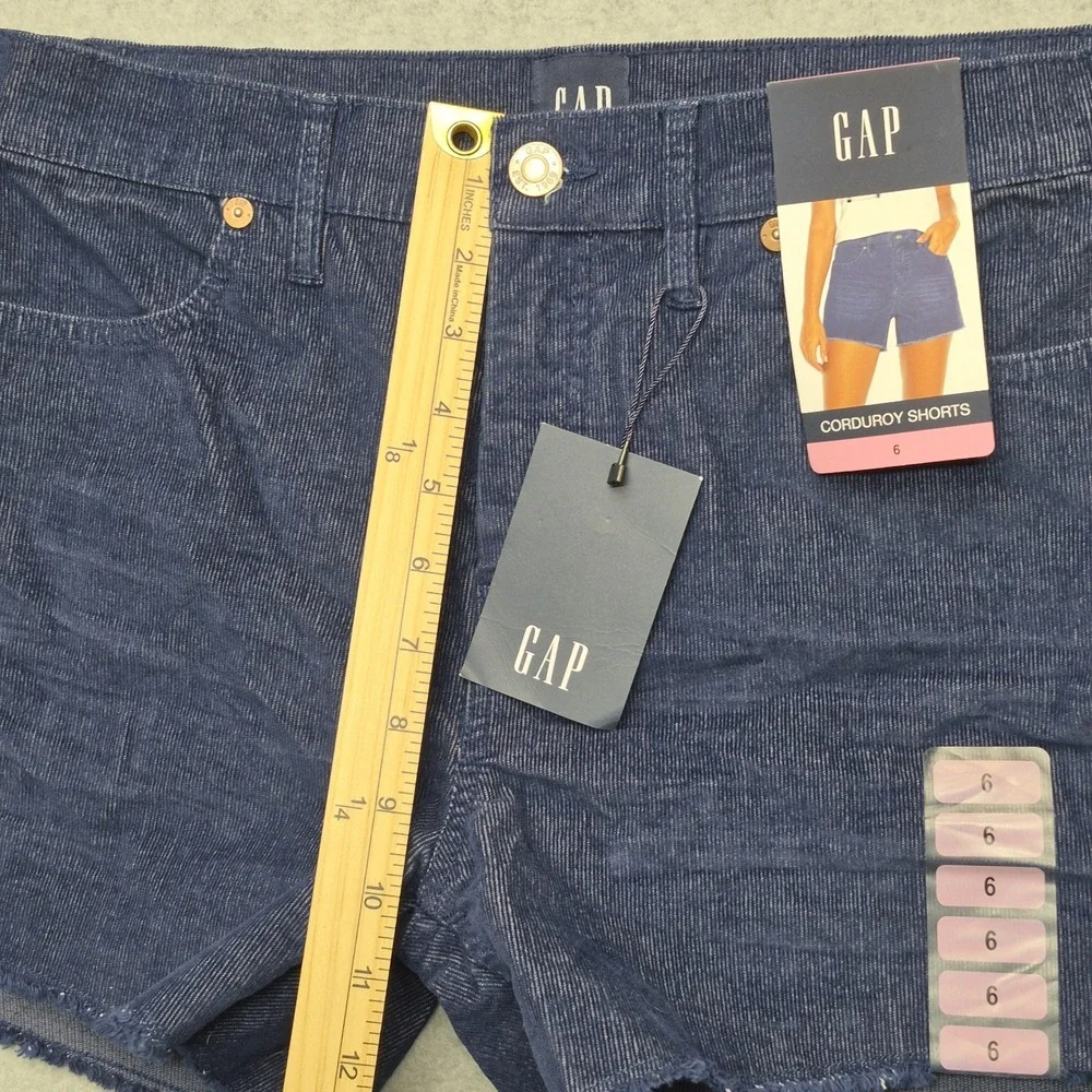 NWT Gap Womens 6 Dark Blue Corduroy Shorts Raw Hem High Rise Cut Off